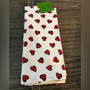 NWT Kate Spade Valentines Hearts Kitchen Towel set